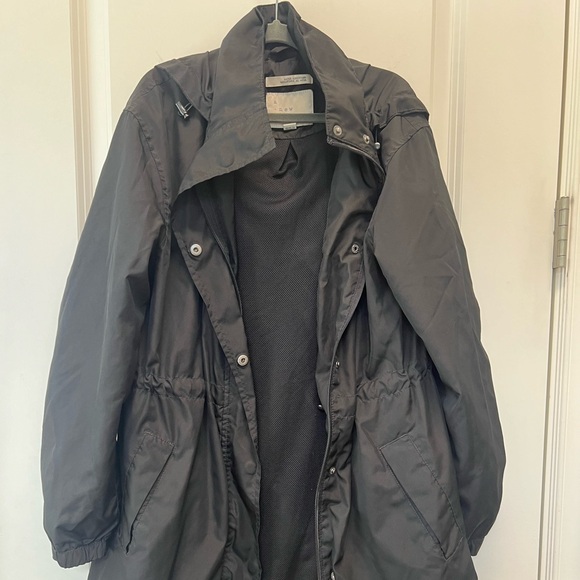 Gently used. Ladies XS rain jacket - Picture 1 of 3